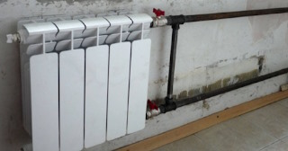 Установка биметаллических радиаторов отопления в квартире в Чебаркуле - от 2049 руб.
